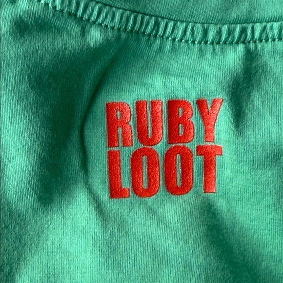 Ruby Loot t shirt in size small SOUNDS GAY, I'M IN - Picture 4 of 9